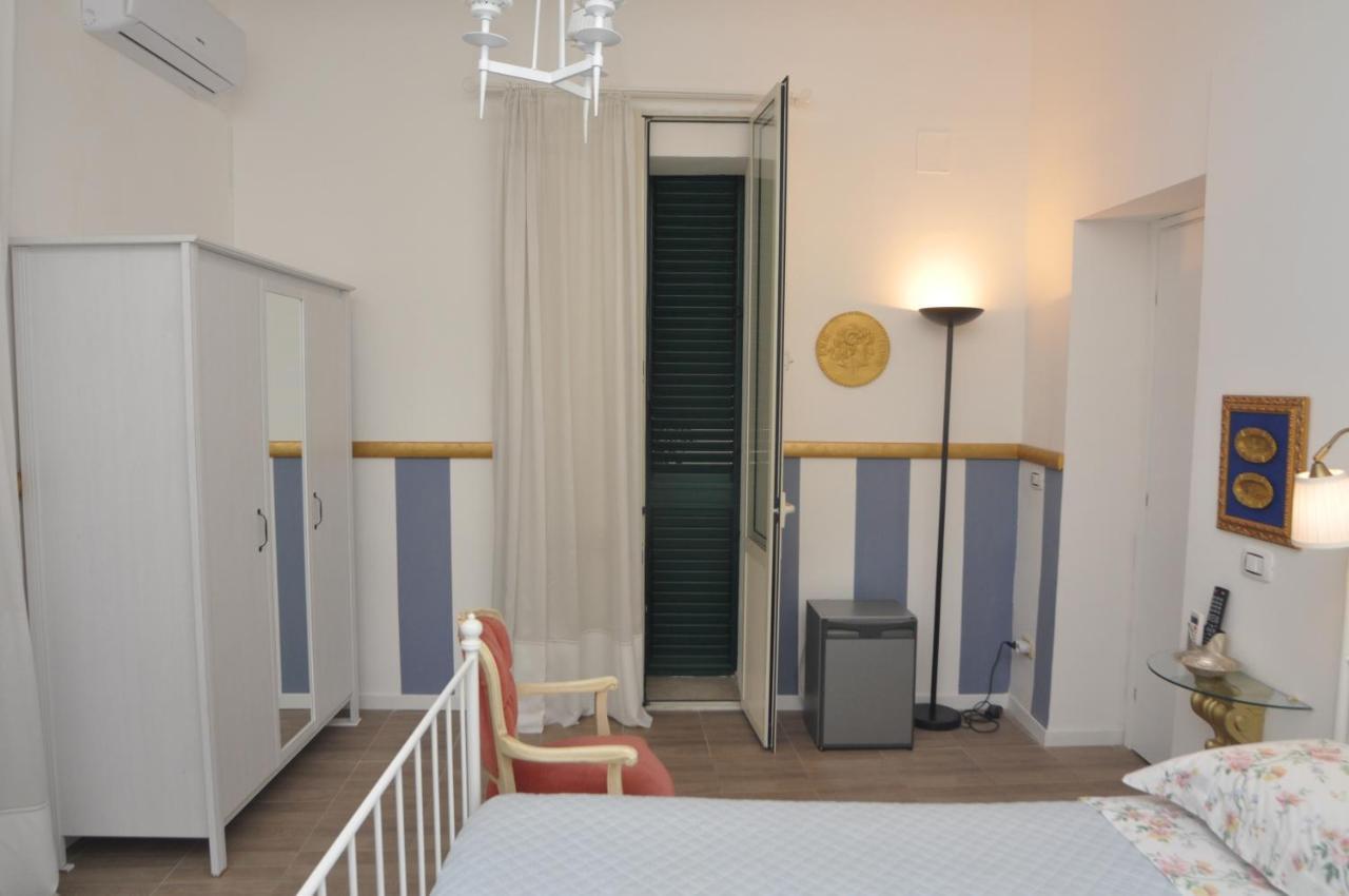 Brenta 12 Messina Exterior foto